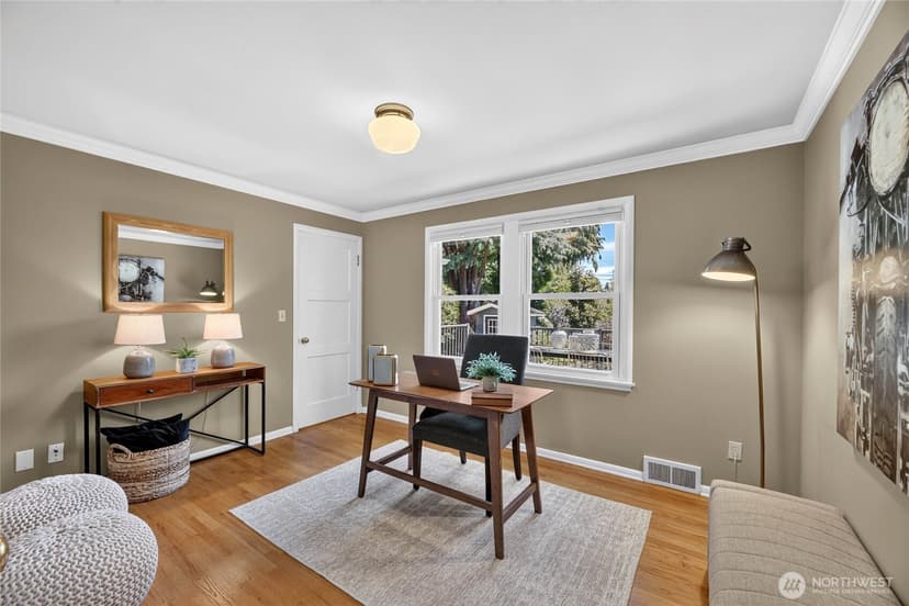Property photo for 6046 50th Avenue SW, Seattle photo 13