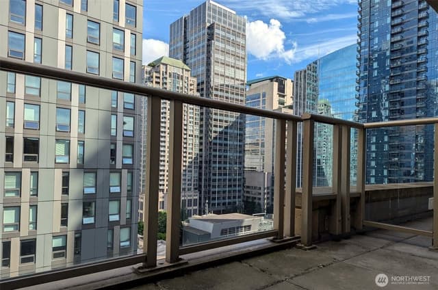 Property photo for 910 Lenora Street #S1502, Seattle photo 4