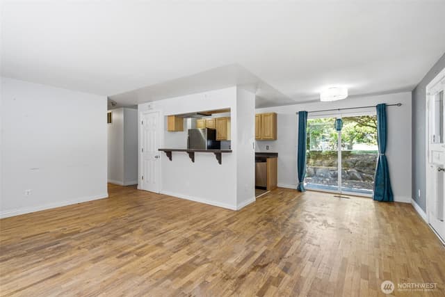 Property photo for 4258 S 158Th Street, Tukwila photo 4