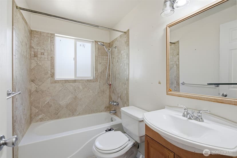 Property photo for 4258 S 158Th Street, Tukwila photo 12
