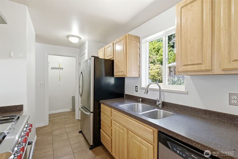 Property photo for 4258 S 158Th Street, Tukwila photo 7