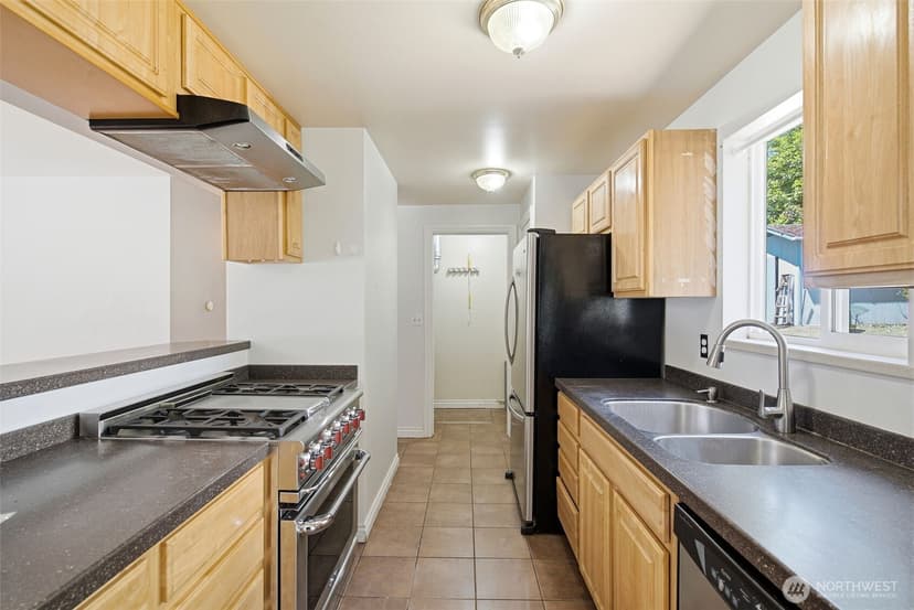 Property photo for 4258 S 158Th Street, Tukwila photo 6