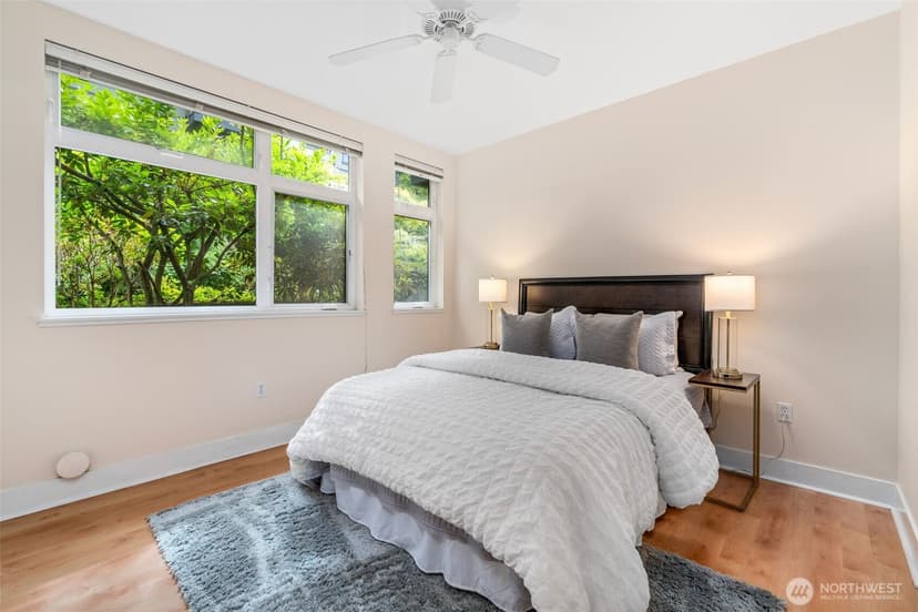 Property photo for 1700 N Northlake Way #105, Seattle photo 18