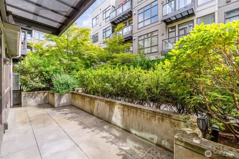 Property photo for 1700 N Northlake Way #105, Seattle photo 23