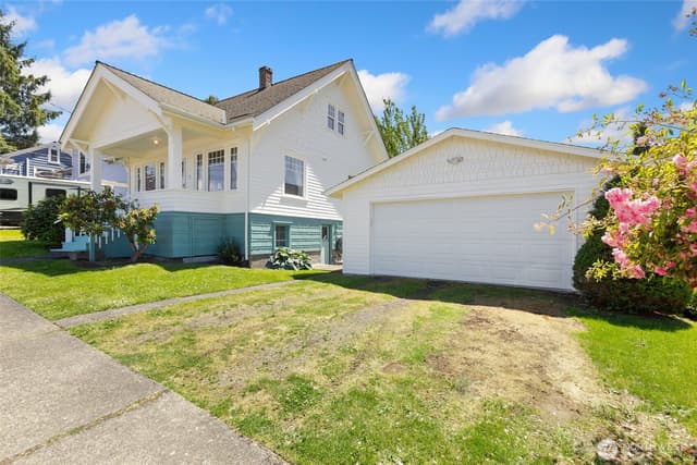 Property photo for 2013 SW Dakota Street, Seattle photo 2