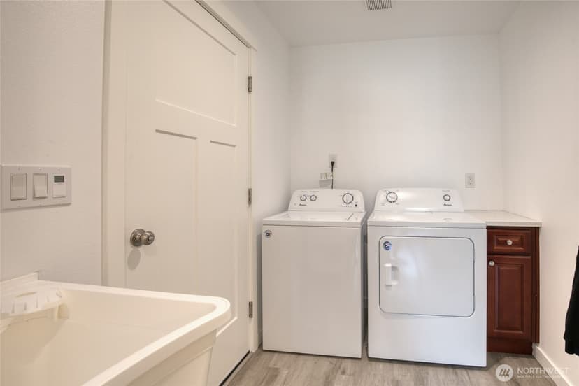 Property photo for 101 Auriga Avenue SW, Ocean Shores photo 14