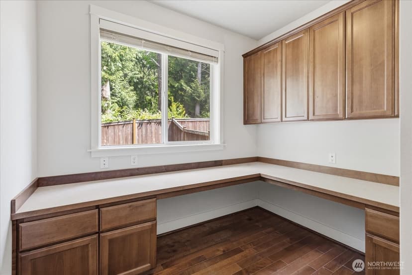 Property photo for 5417 165th Place SW, Lynnwood photo 14