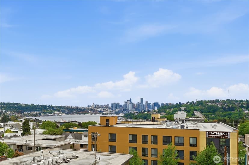Property photo for 4020 Aurora Avenue N #304, Seattle photo 25