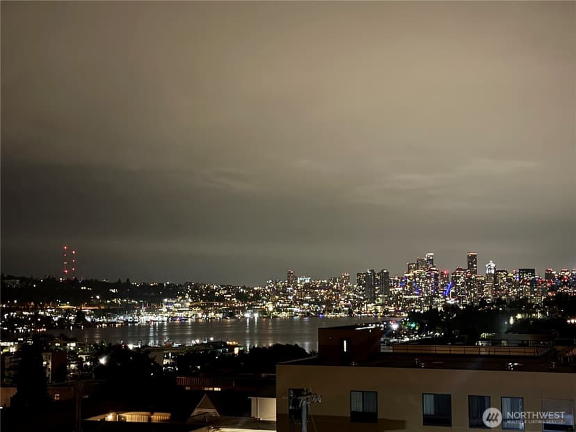 Property photo for 4020 Aurora Avenue N #304, Seattle