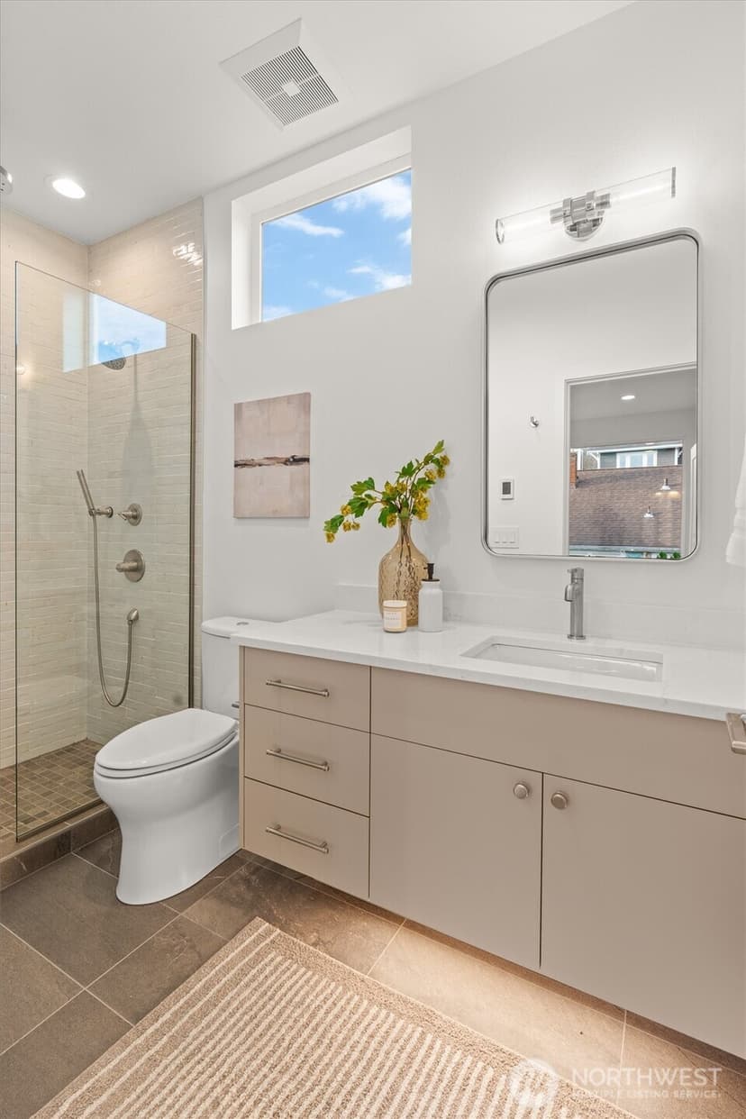 Property photo for 2712 58th Avenue SW, Seattle photo 20