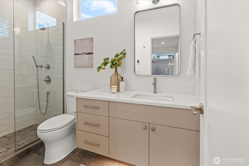 Property photo for 2712 58th Avenue SW, Seattle photo 19