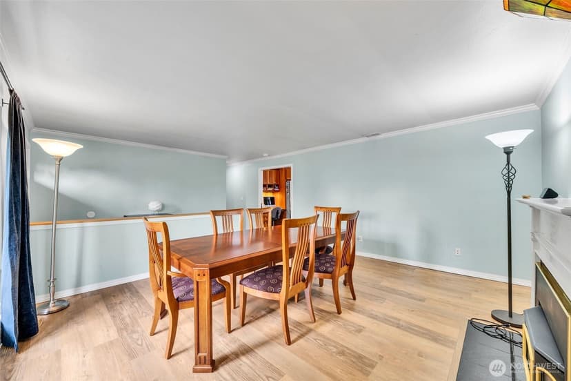 Property photo for 400 Park Place, Everett photo 15