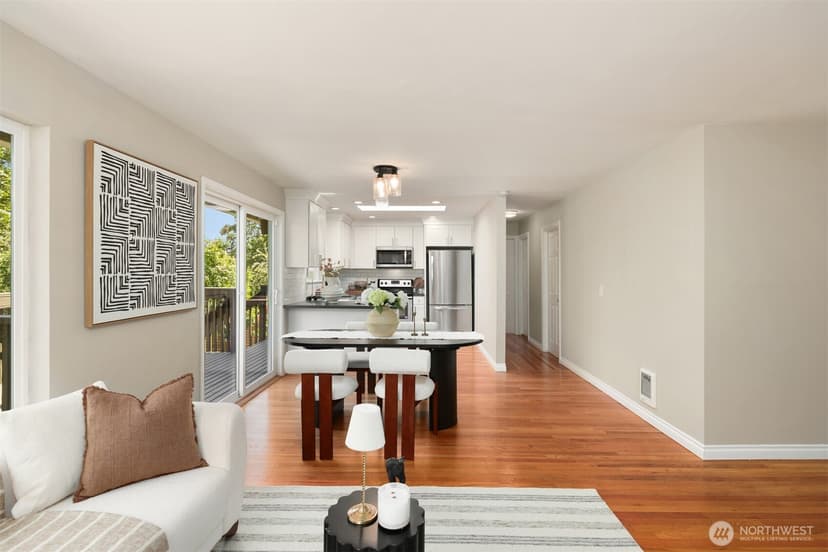 Property photo for 10750 66th Avenue S, Seattle photo 6