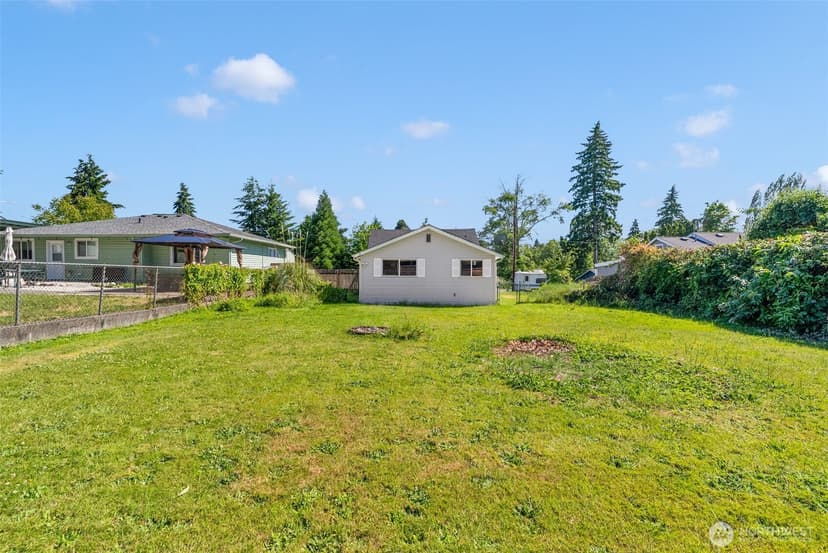 Property photo for 2432 NE Franklin Street, Bremerton photo 17