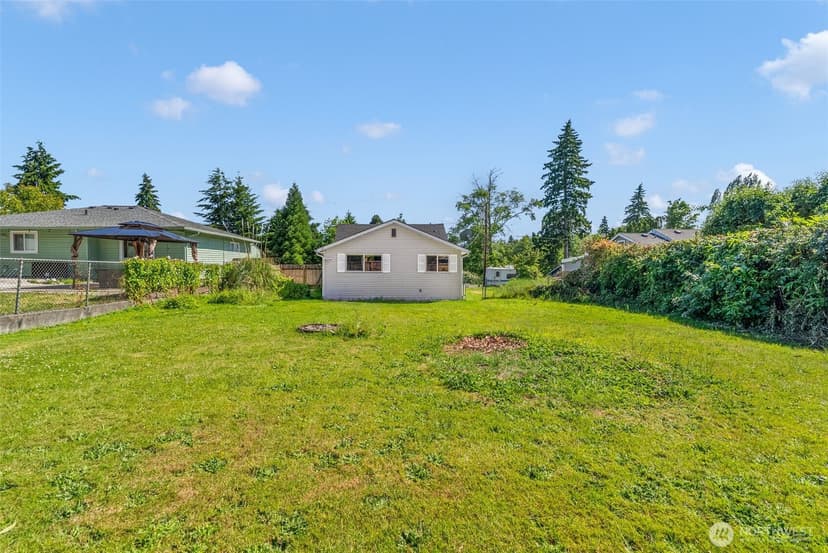 Property photo for 2432 NE Franklin Street, Bremerton photo 16