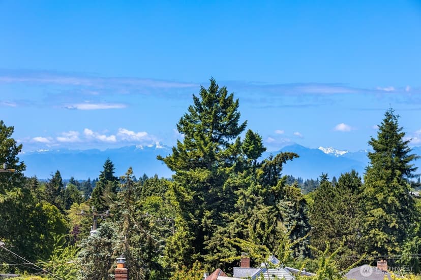 Property photo for 334 NE 90th Street, Seattle photo 36