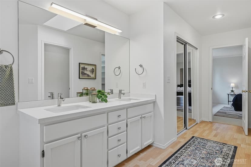 Property photo for 8128 NE 158th Place, Kenmore photo 22