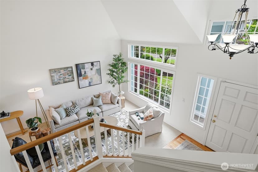 Property photo for 8128 NE 158th Place, Kenmore photo 4