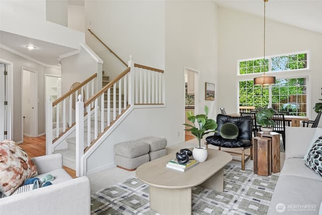 Property photo for 8128 NE 158th Place, Kenmore photo 3