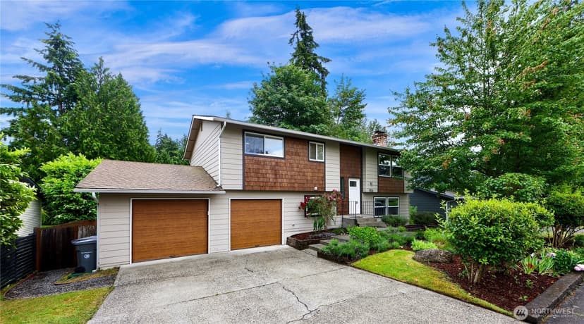 Property photo for 11126 159th Avenue NE, Redmond photo 2