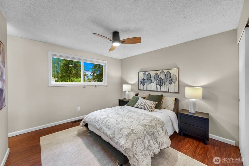 Property photo for 11126 159th Avenue NE, Redmond photo 17