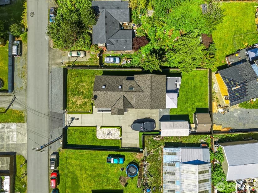 Property photo for 423 106th Place SW, Everett photo 40