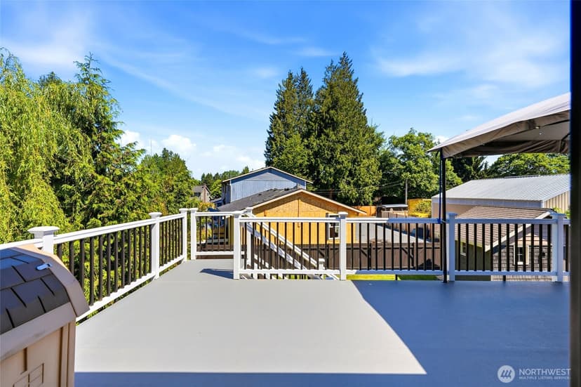 Property photo for 423 106th Place SW, Everett photo 23