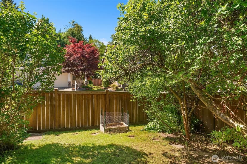 Property photo for 18430 11th Drive SE, Bothell photo 5