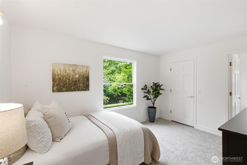 Property photo for 511 W Highland Drive, Seattle photo 26