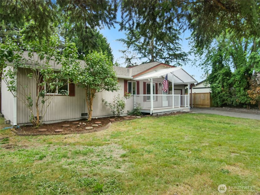 Property photo for 13301 45th Avenue NE, Marysville photo 2