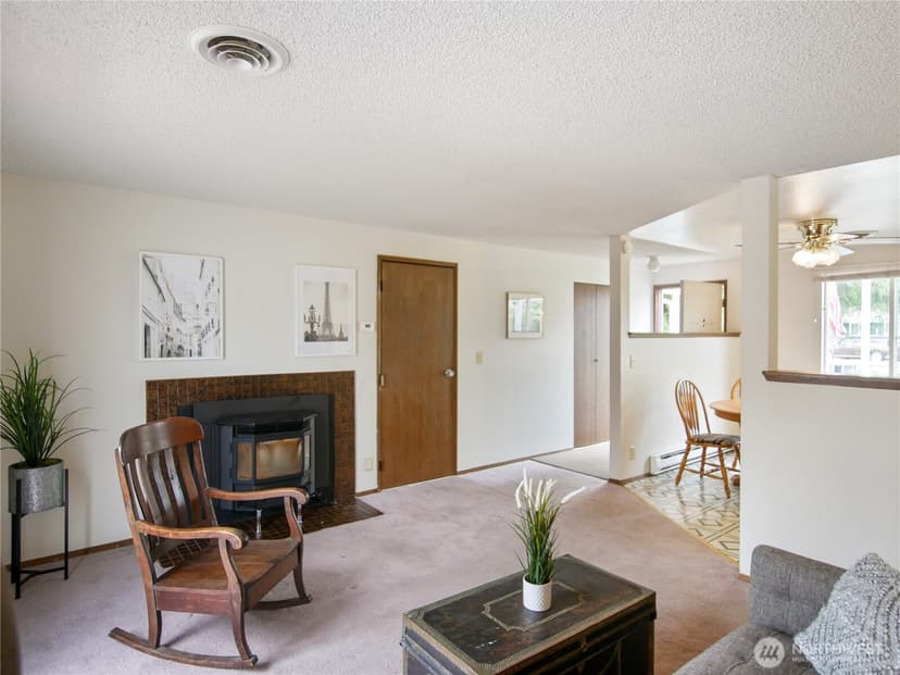 Property photo for 13301 45th Avenue NE, Marysville photo 8