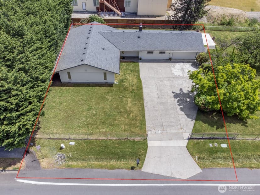 Property photo for 13019 29th Avenue SE, Everett photo 38