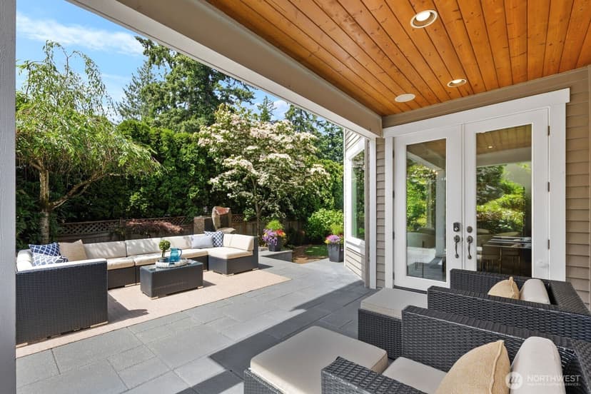 Property photo for 1610 8th Street W, Kirkland photo 23