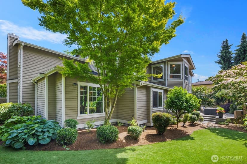 Property photo for 1610 8th Street W, Kirkland photo 25