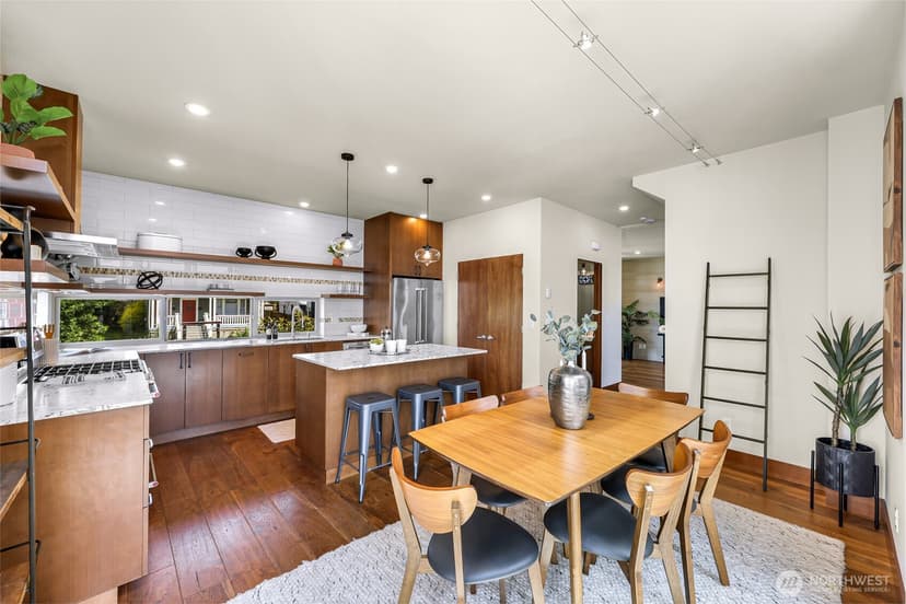 Property photo for 2645 NW 63rd Street, Seattle photo 12