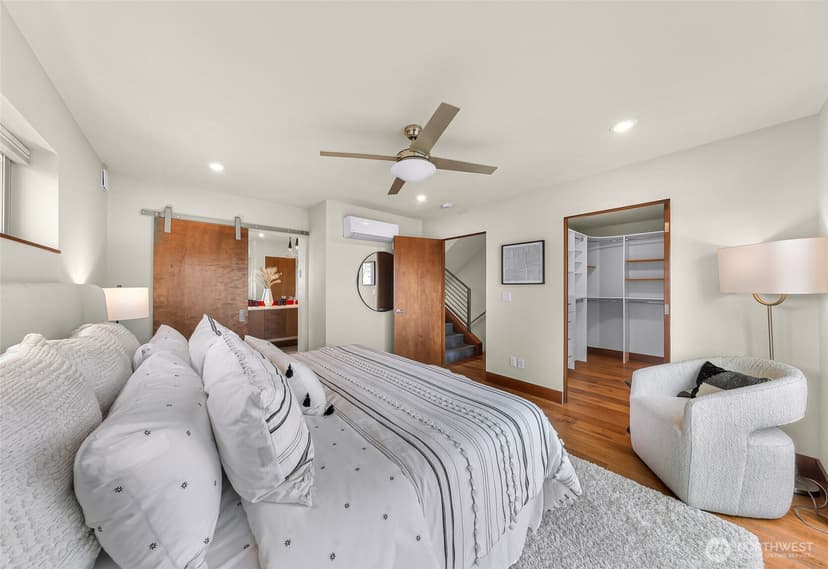 Property photo for 2645 NW 63rd Street, Seattle photo 17