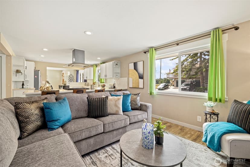 Property photo for 1206 SW Myrtle Street, Seattle photo 12