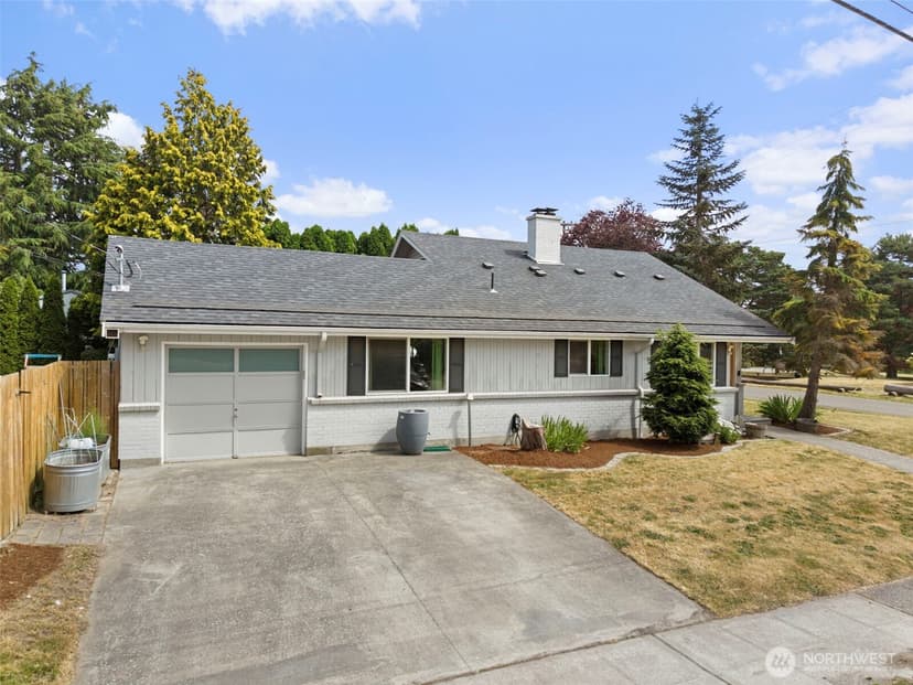 Property photo for 1206 SW Myrtle Street, Seattle photo 23