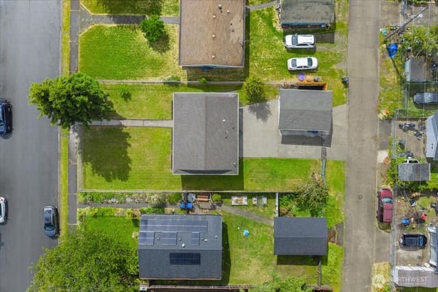 Property photo for 1113 E 61st Street, Tacoma photo 2