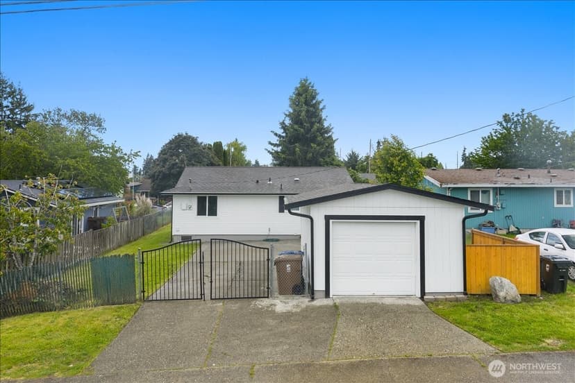 Property photo for 1113 E 61st Street, Tacoma photo 21