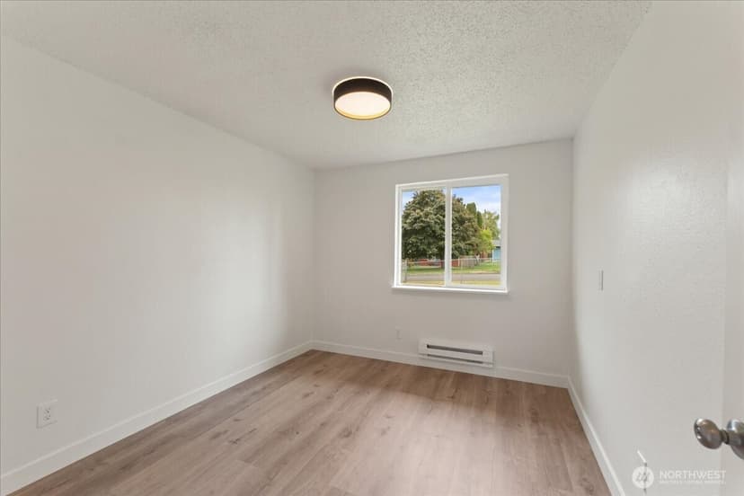 Property photo for 1113 E 61st Street, Tacoma photo 13