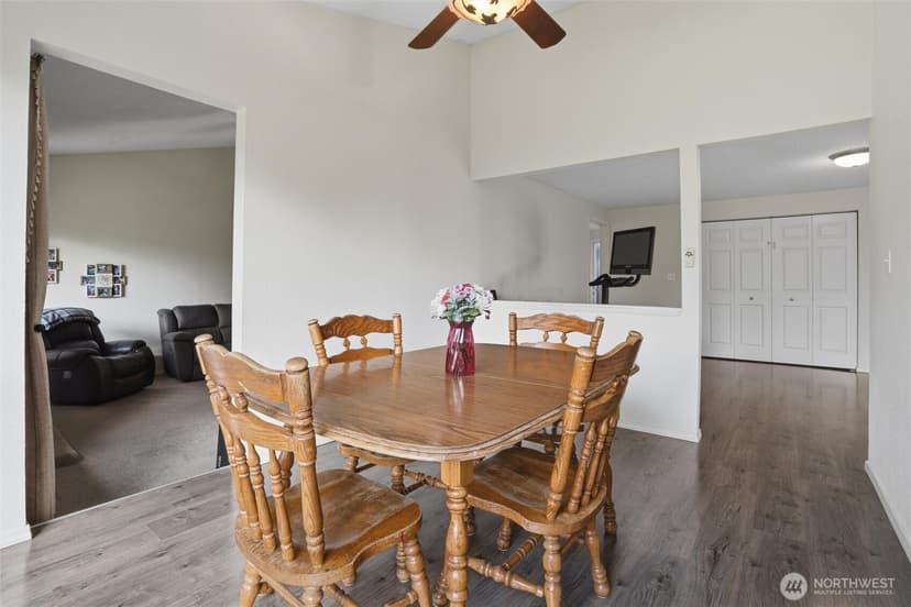 Property photo for 2440 Lincoln Avenue SE, Port Orchard photo 22