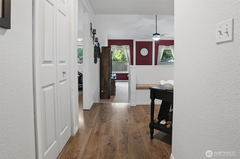 Property photo for 2440 Lincoln Avenue SE, Port Orchard photo 8