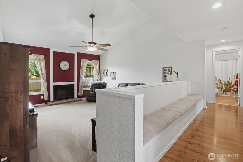 Property photo for 2440 Lincoln Avenue SE, Port Orchard photo 11