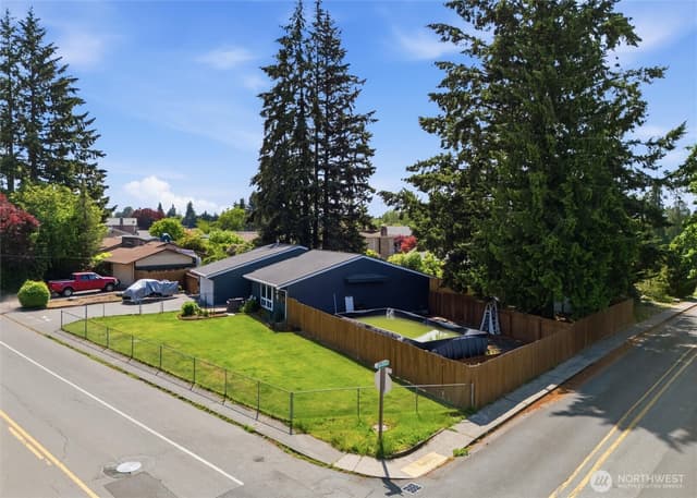 Property photo for 2440 Lincoln Avenue SE, Port Orchard photo 5