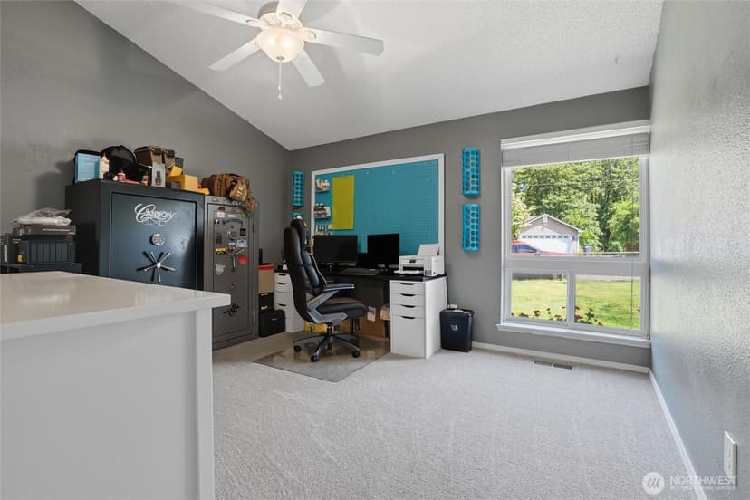 Property photo for 2440 Lincoln Avenue SE, Port Orchard photo 27