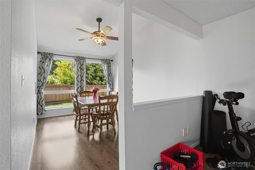Property photo for 2440 Lincoln Avenue SE, Port Orchard photo 21