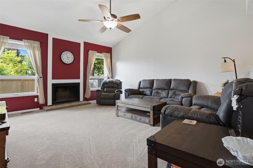 Property photo for 2440 Lincoln Avenue SE, Port Orchard photo 9