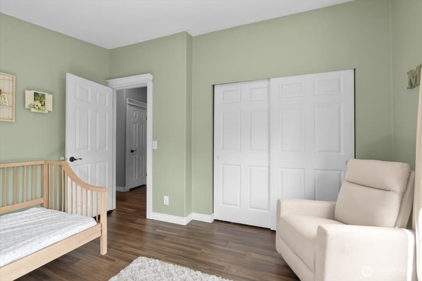 Property photo for 18612 72nd Avenue NE, Kenmore photo 29
