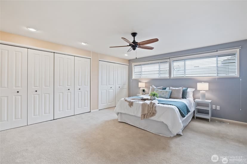 Property photo for 2368 Soundview Drive, Langley photo 14